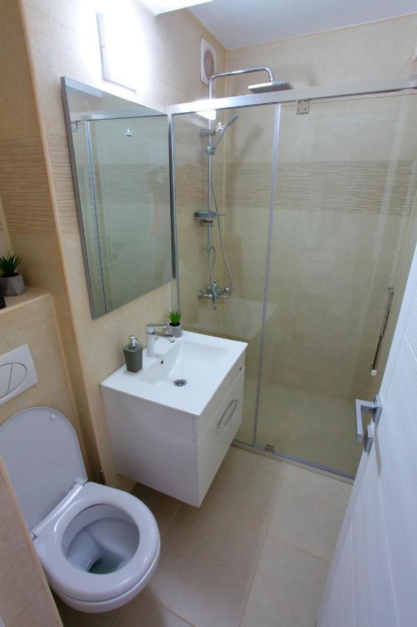 Apartament Delora View Bumbesti-Jiu Exterior photo